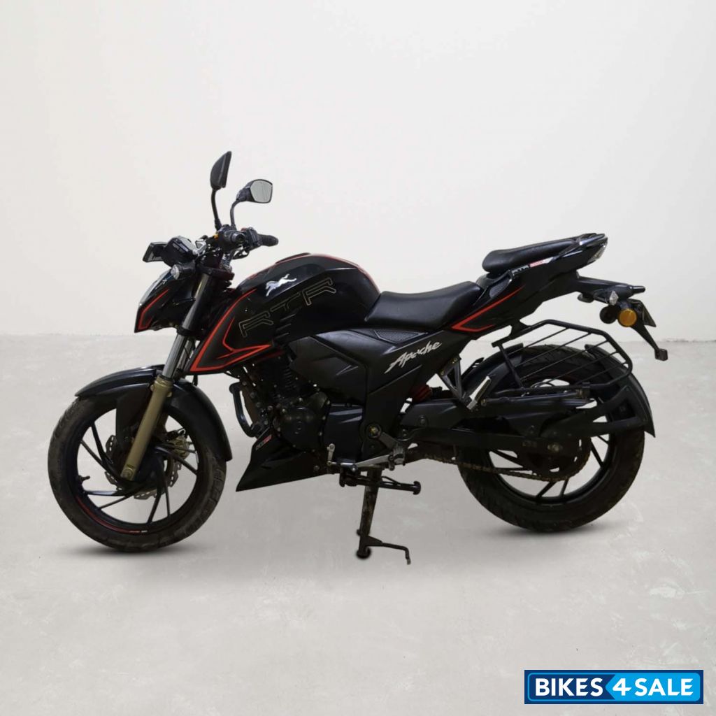 TVS Apache RTR 200 4V
