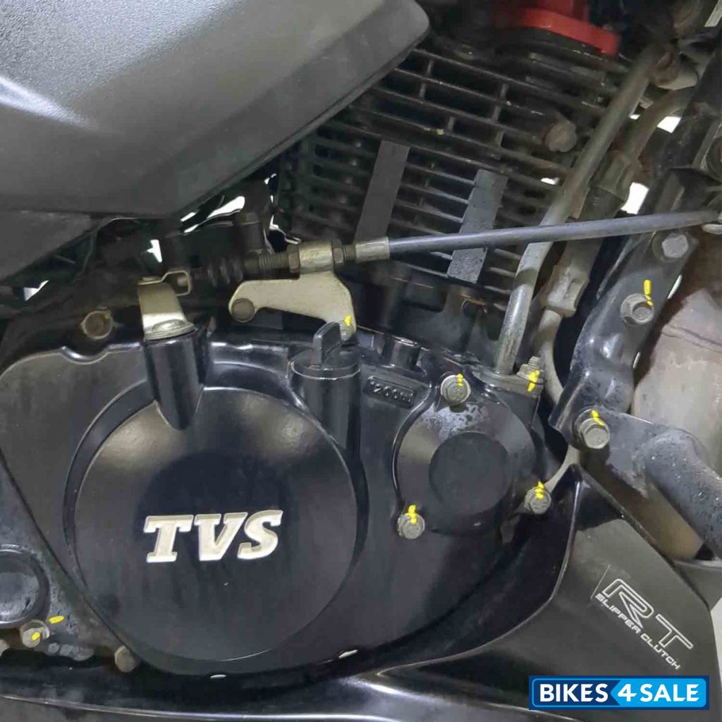 TVS Apache RTR 200 4V