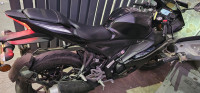 Yamaha R15 V4