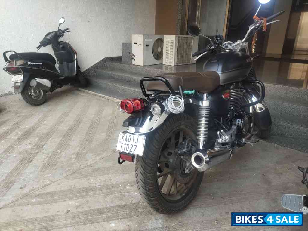 Mat Steel Black Grey Honda CB350 DLX Pro