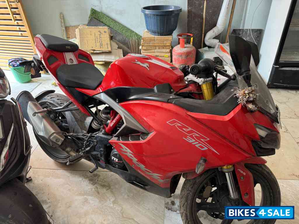TVS Apache RR 310