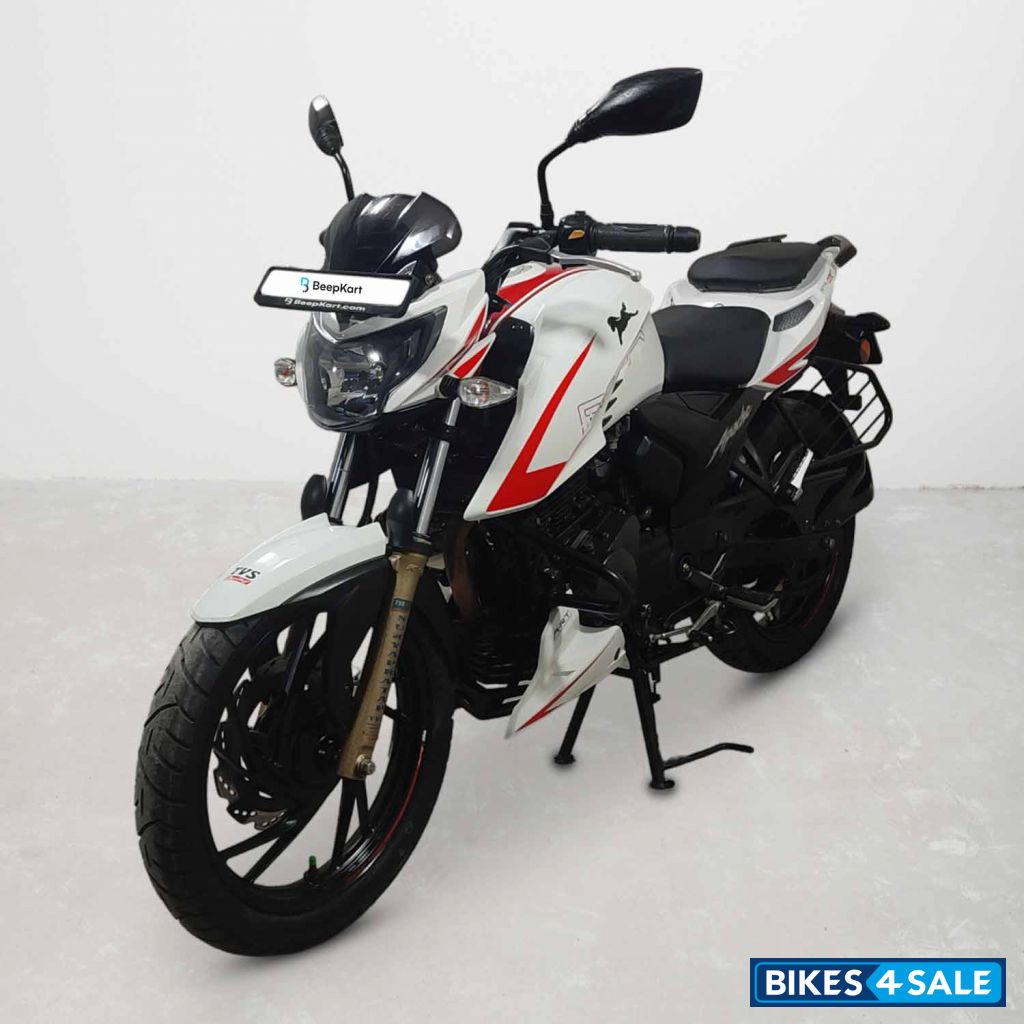 TVS Apache RTR 200 4V