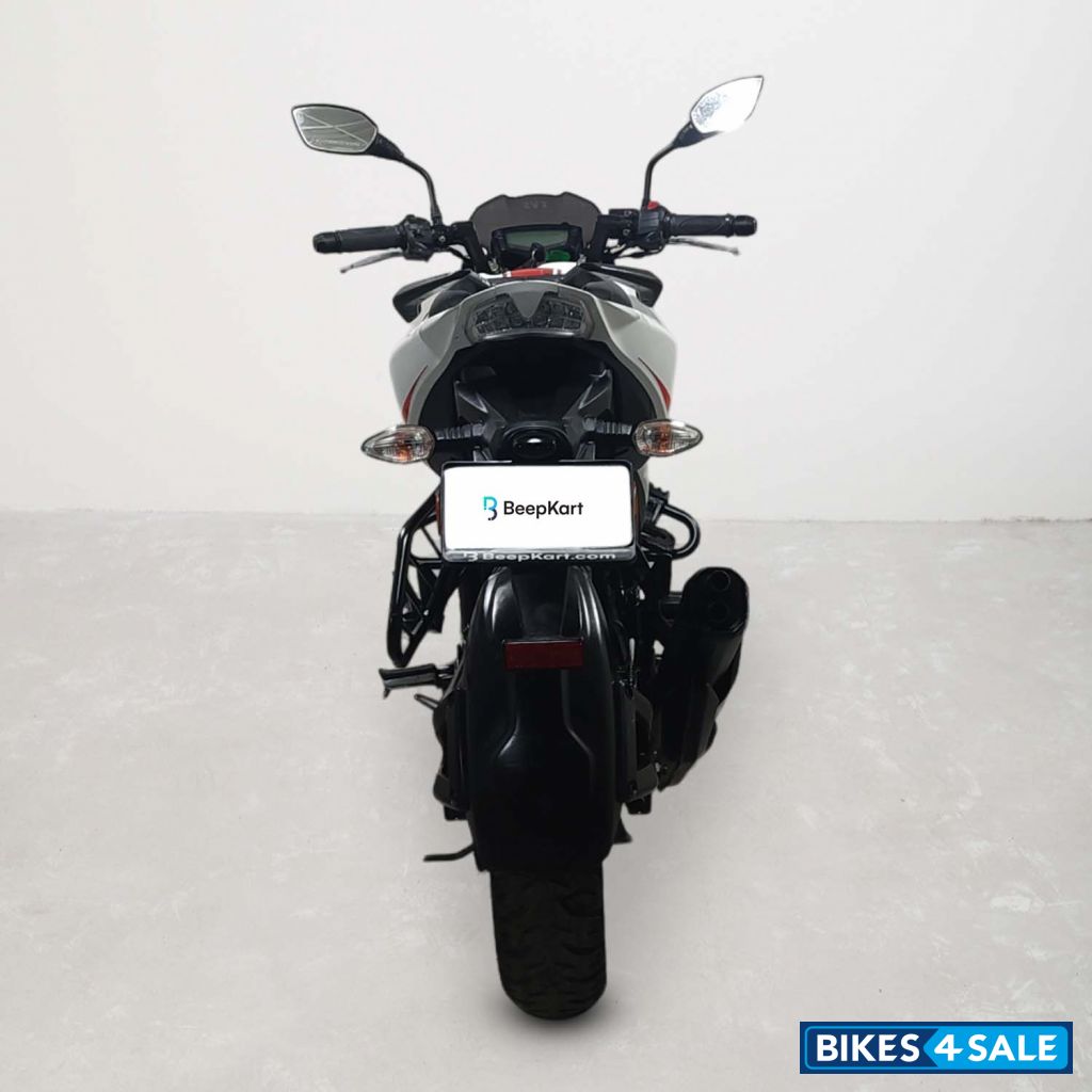 TVS Apache RTR 200 4V