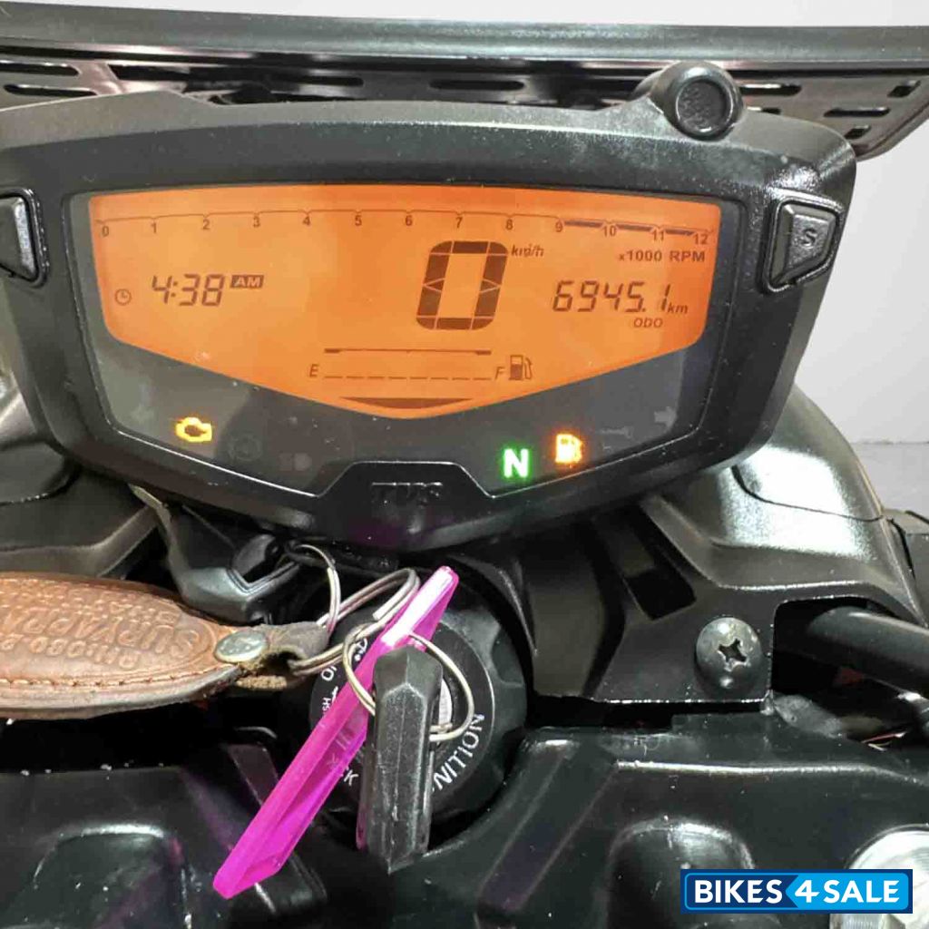 TVS Apache RTR 160 4V