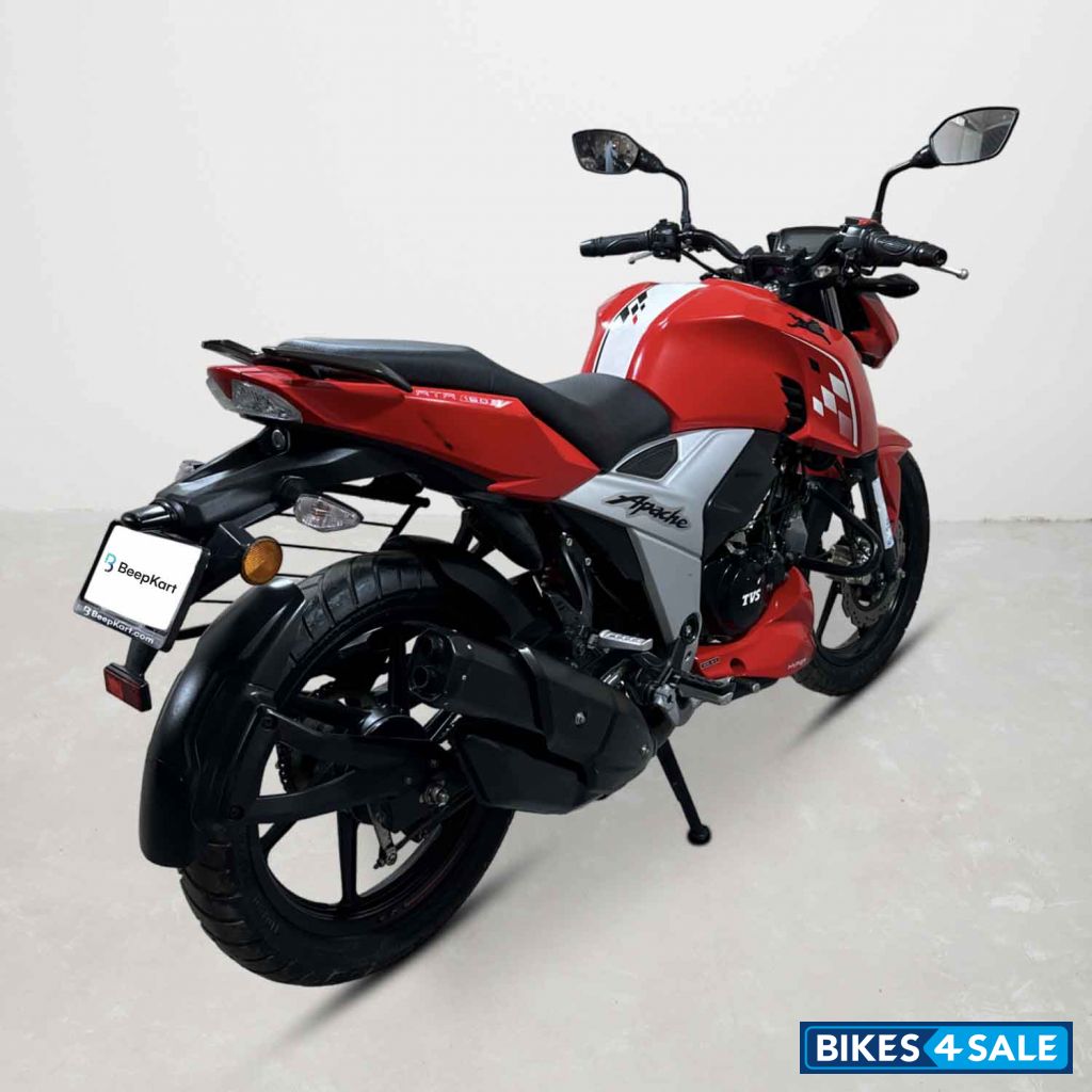TVS Apache RTR 160 4V