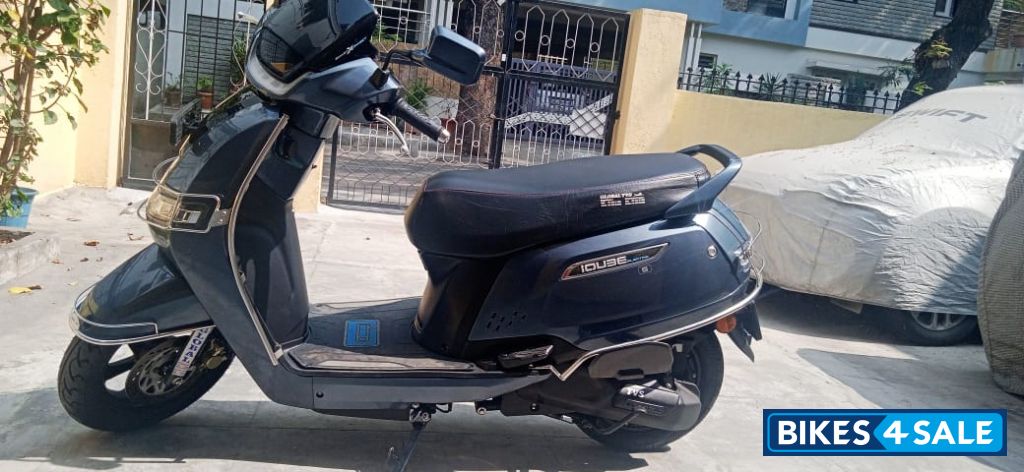 TVS iQube S