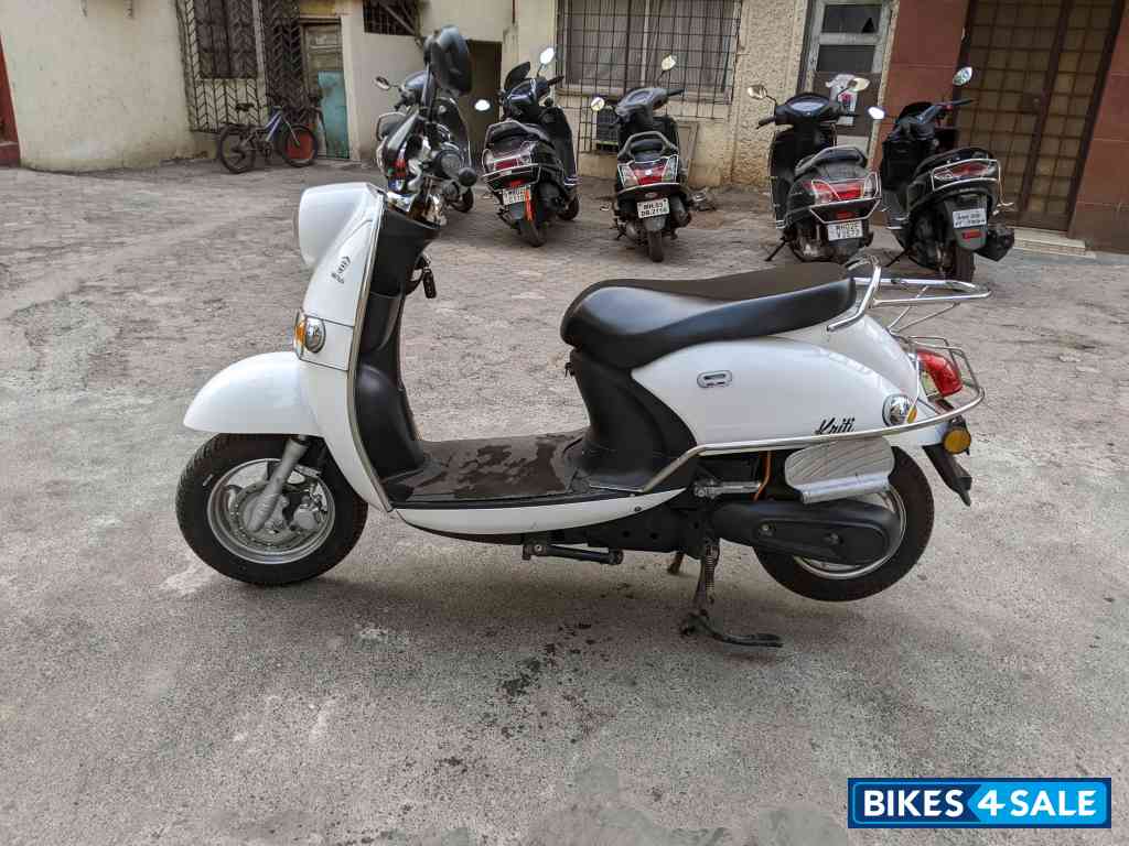 White Benling Kriti Lithium Ion