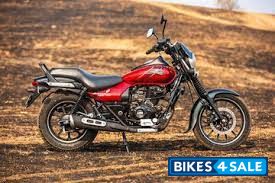 Bajaj Avenger 180 DTS-i
