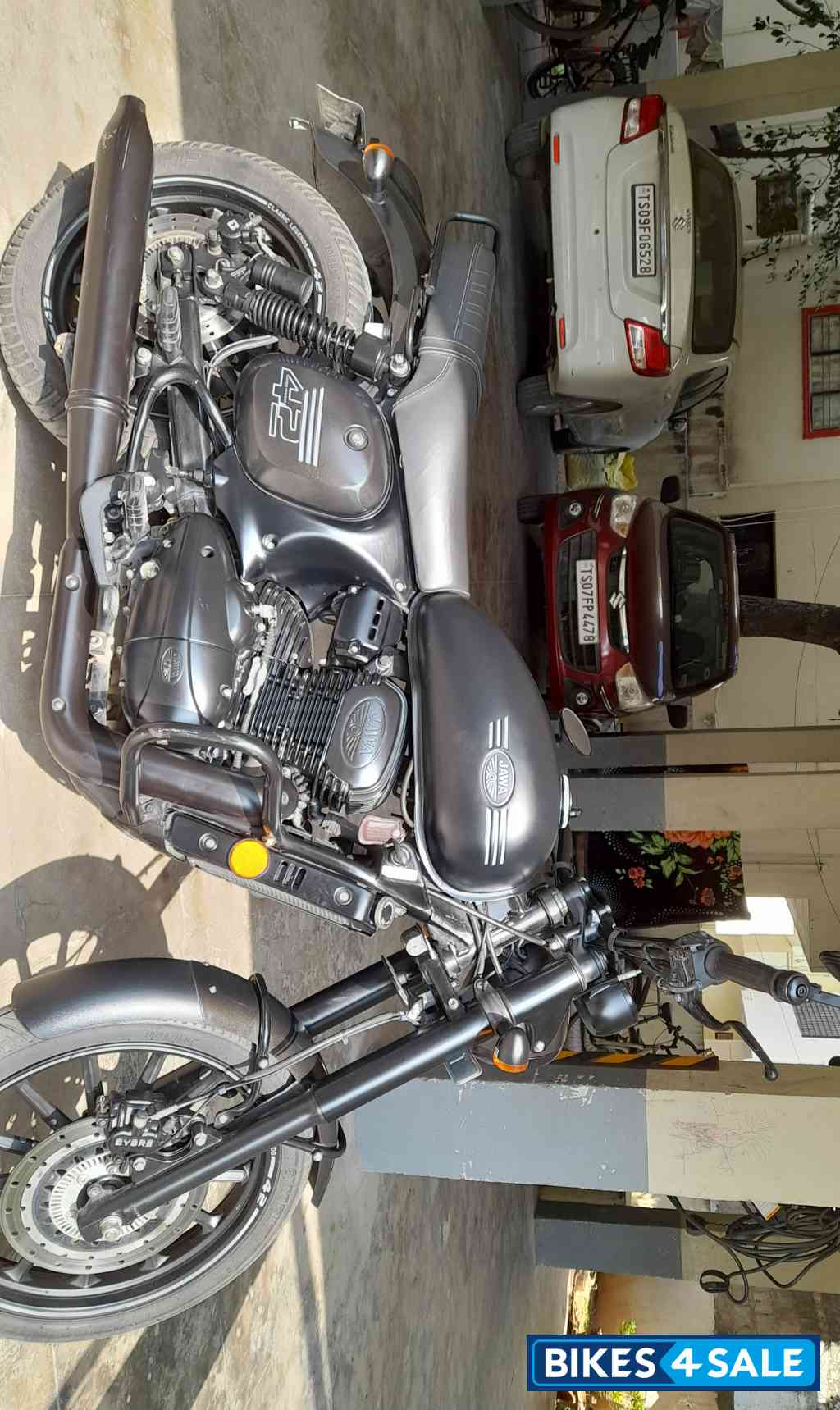 Black Jawa 42 Dual Channel ABS AllStar Black