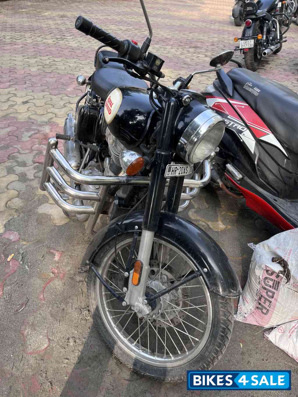 Black Royal Enfield Classic 350