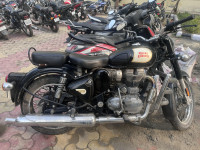 Black Royal Enfield Classic 350