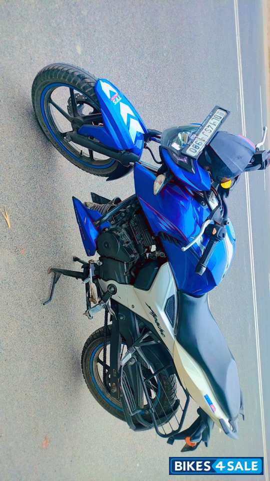 TVS Apache RTR 160 4V