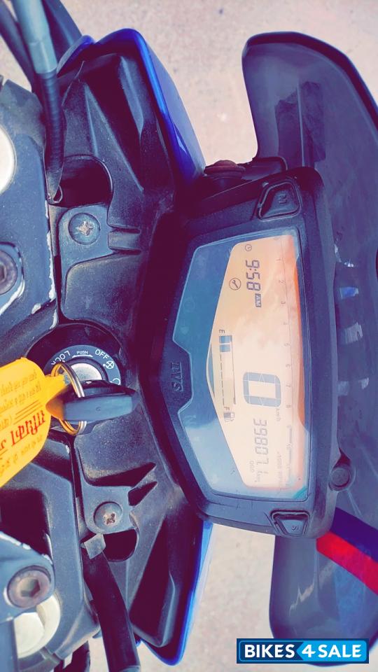 TVS Apache RTR 160 4V