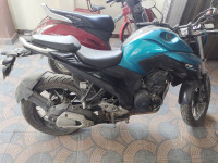 Yamaha FZ25