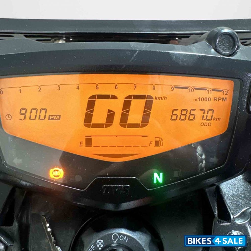 TVS Apache RTR 160 4V