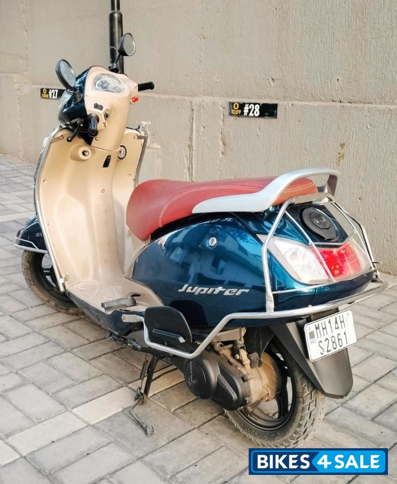 TVS Jupiter Grande TVS Jupiter Grande