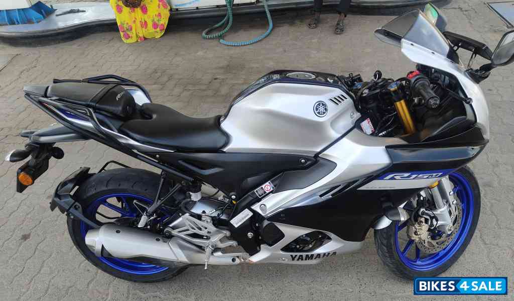 Silver With Blue Yamaha R15M