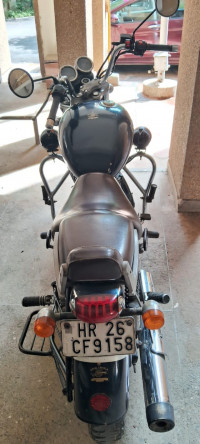 Royal Enfield Thunderbird 350