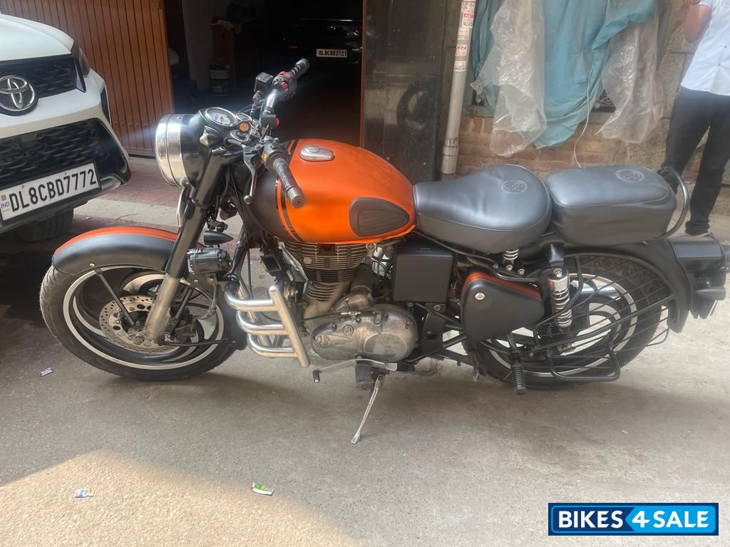 Royal Enfield Classic 350 Redditch Red