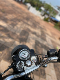 Royal Enfield Bullet 350