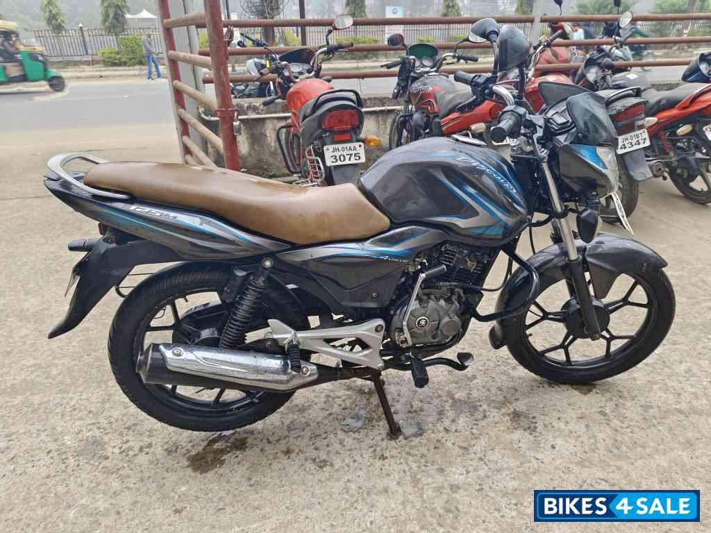Bajaj Discover 125M