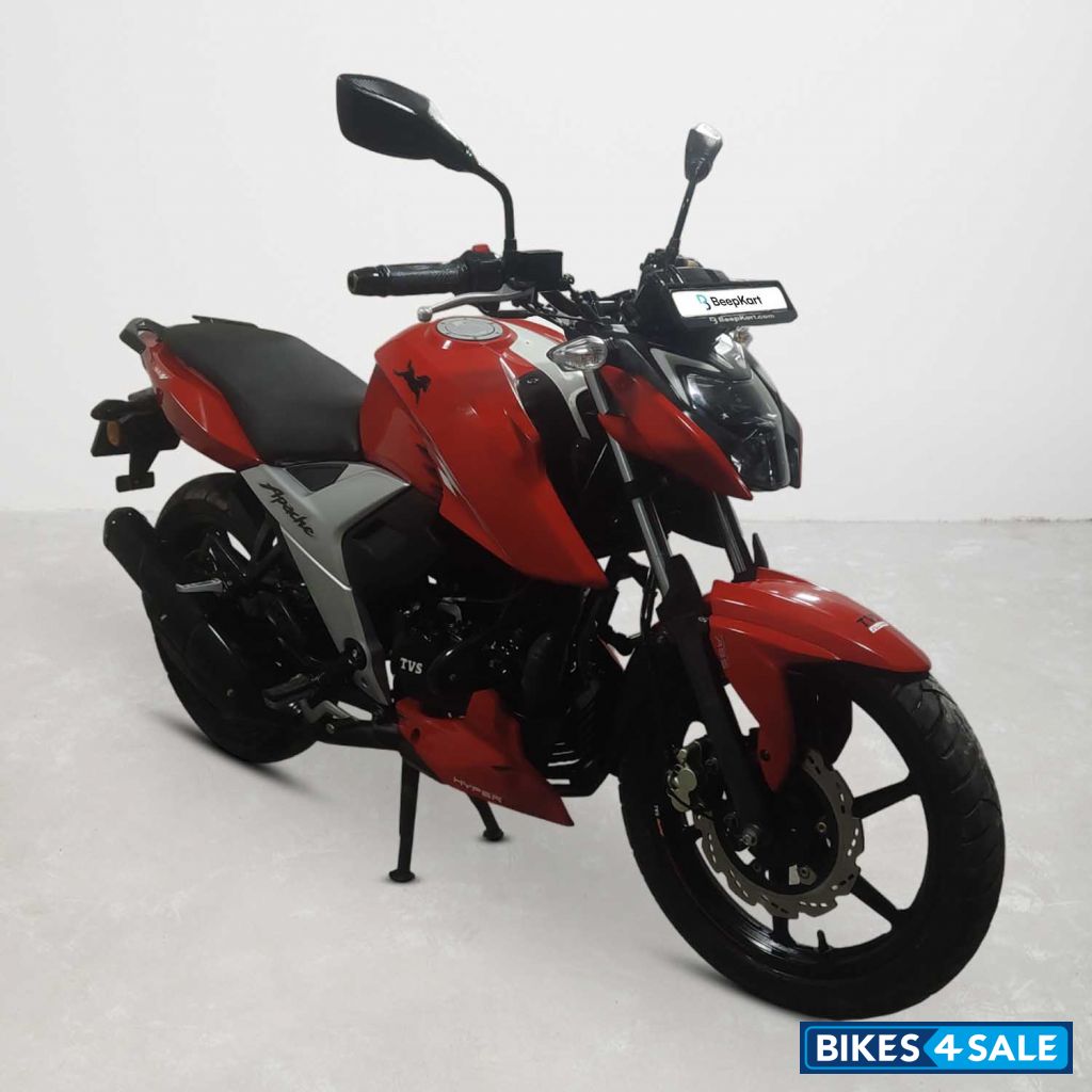 TVS Apache RTR 160 4V
