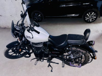 Royal Enfield Meteor 350 Fireball 2022 Model