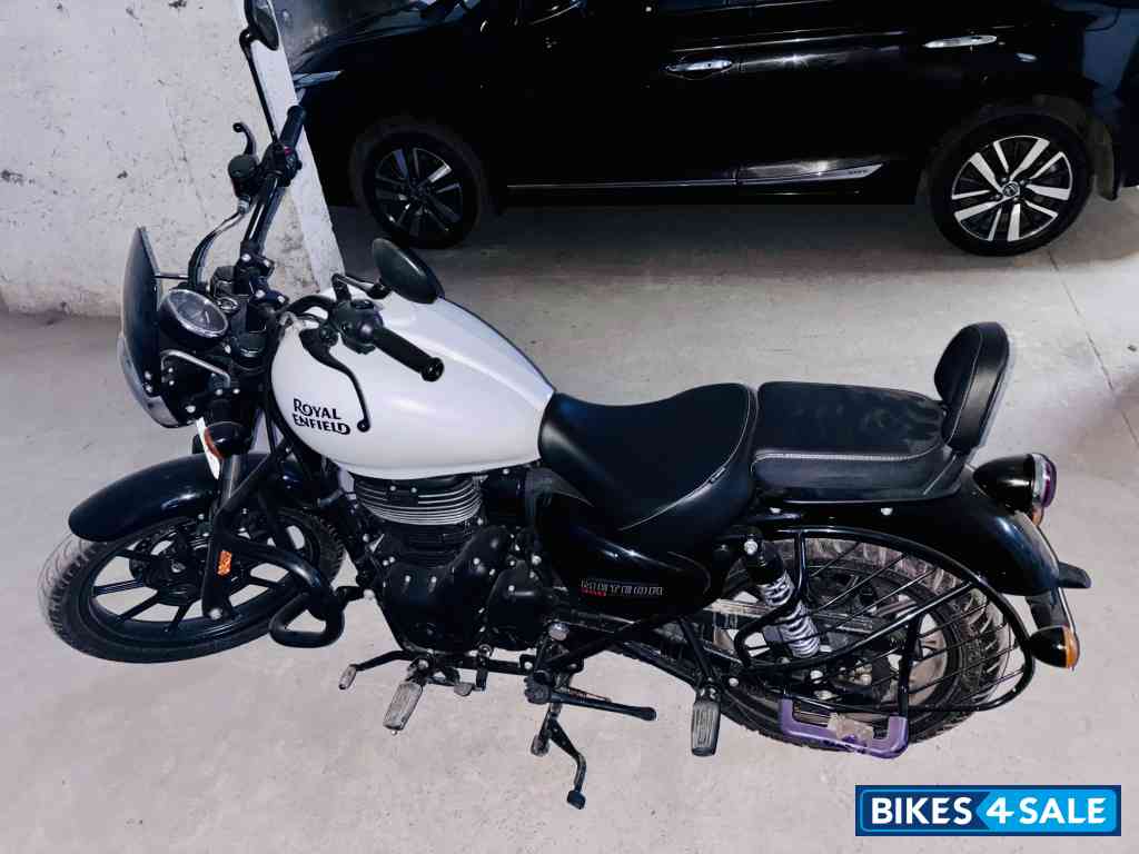Royal Enfield Meteor 350 Fireball