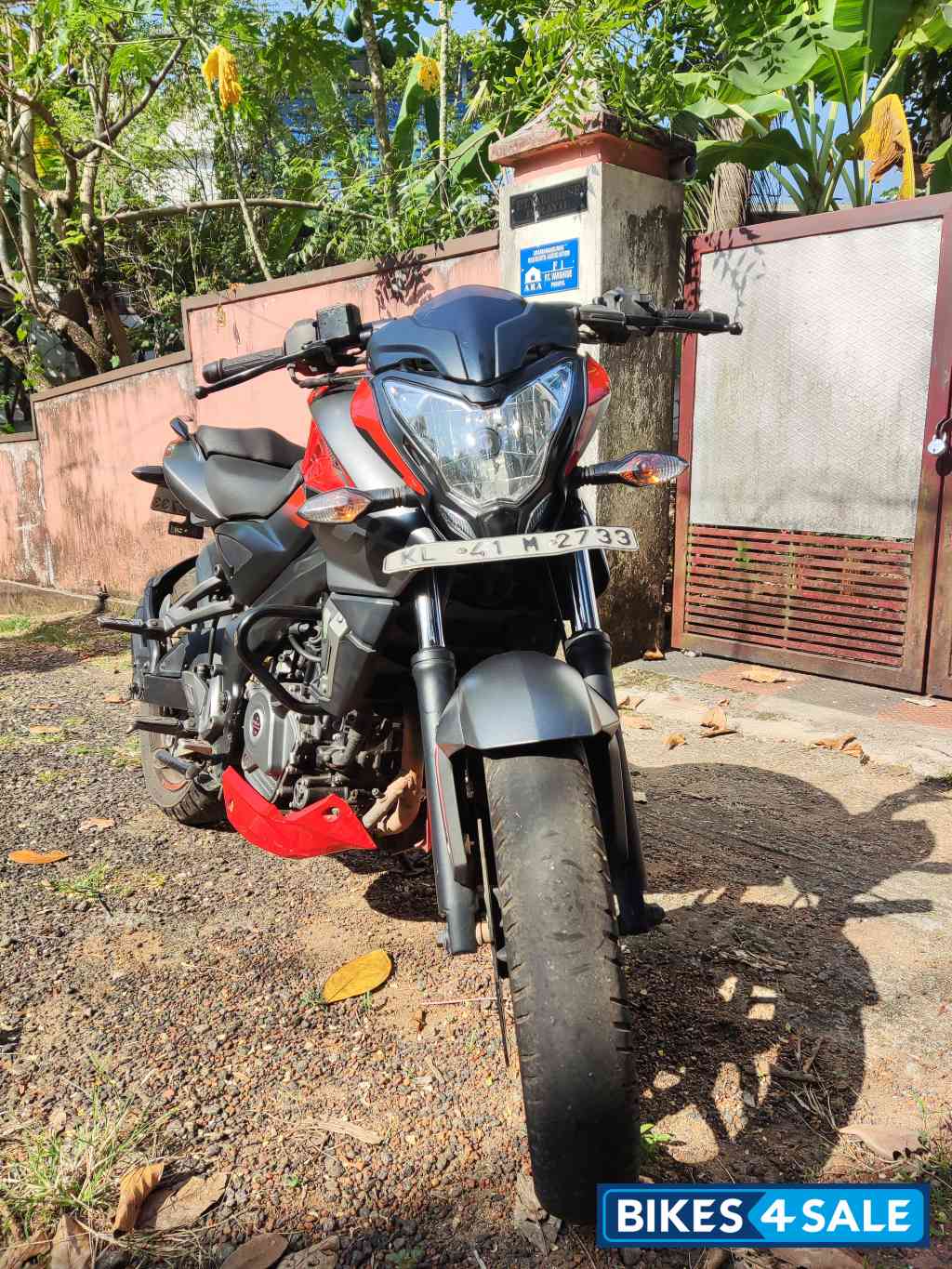 Bajaj Pulsar NS200