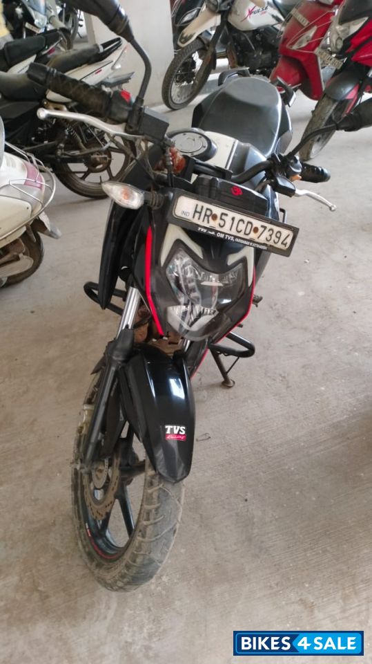 TVS Apache RTR 160 4V