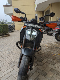 Orange Black KTM Duke 250 2020
