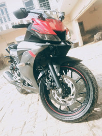 Yamaha YZF R15 V3