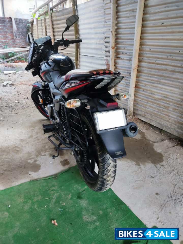 Bajaj Pulsar 150 Twin Disc BS6