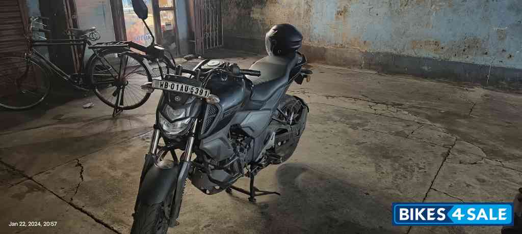 Yamaha FZ FI V3 BS6