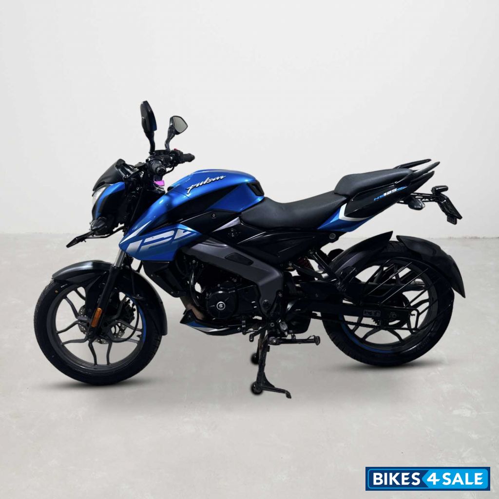 Bajaj Pulsar NS 125