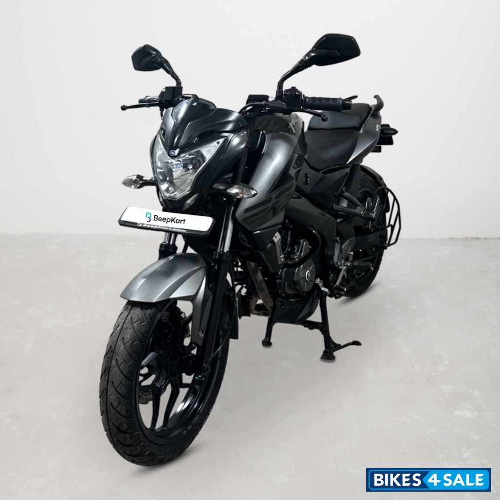 Bajaj Pulsar NS200 Bajaj Pulsar NS200