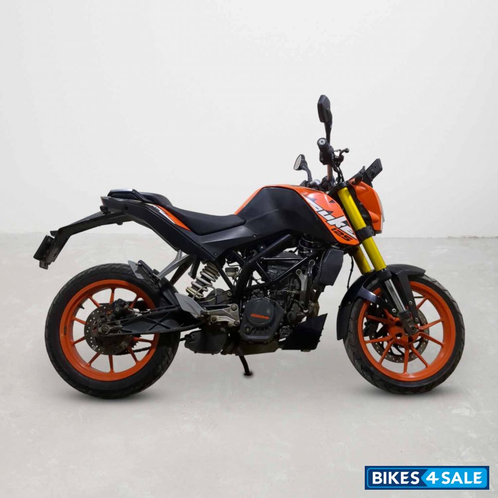 KTM Duke 125