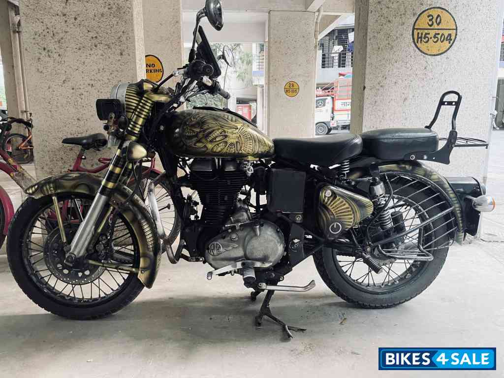 Gold Black Royal Enfield Classic 500