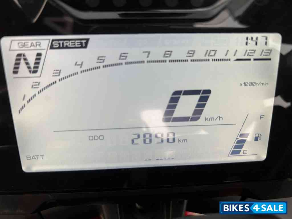 Metallic Red Yamaha R15 V4