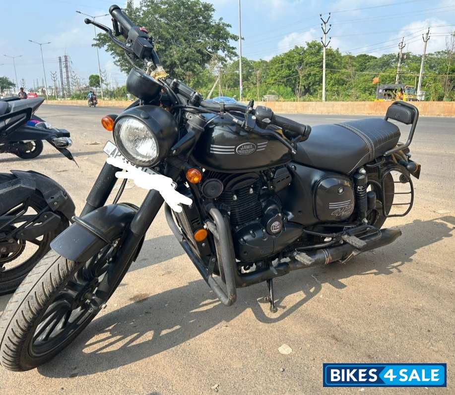 Jawa 42 Dual Channel ABS Cosmic Carbon