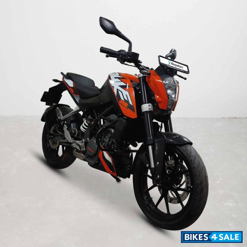 KTM Duke 200