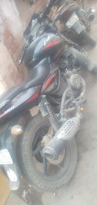Bajaj Pulsar 180 2017 Model