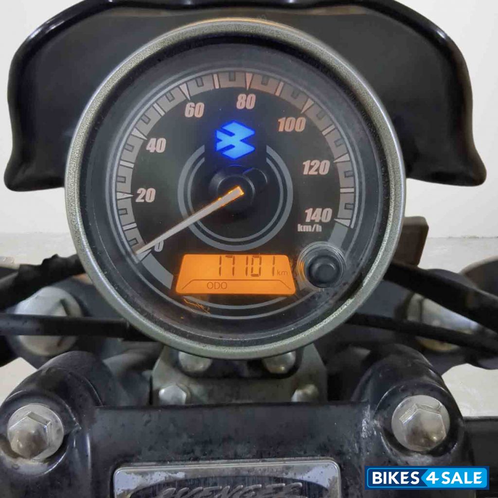 Bajaj Avenger Street 180