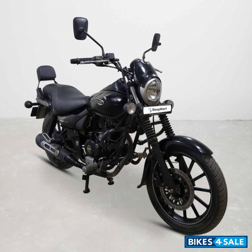 Bajaj Avenger Street 180