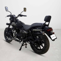 Bajaj Avenger Street 180