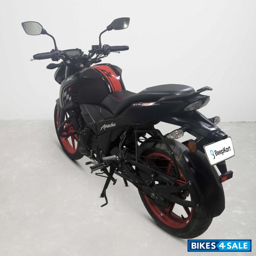 TVS Apache RTR 160 4V