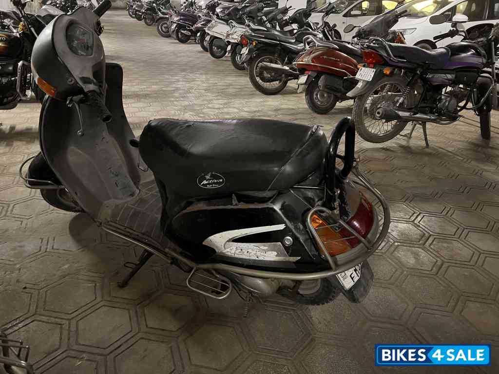 Black Honda Activa