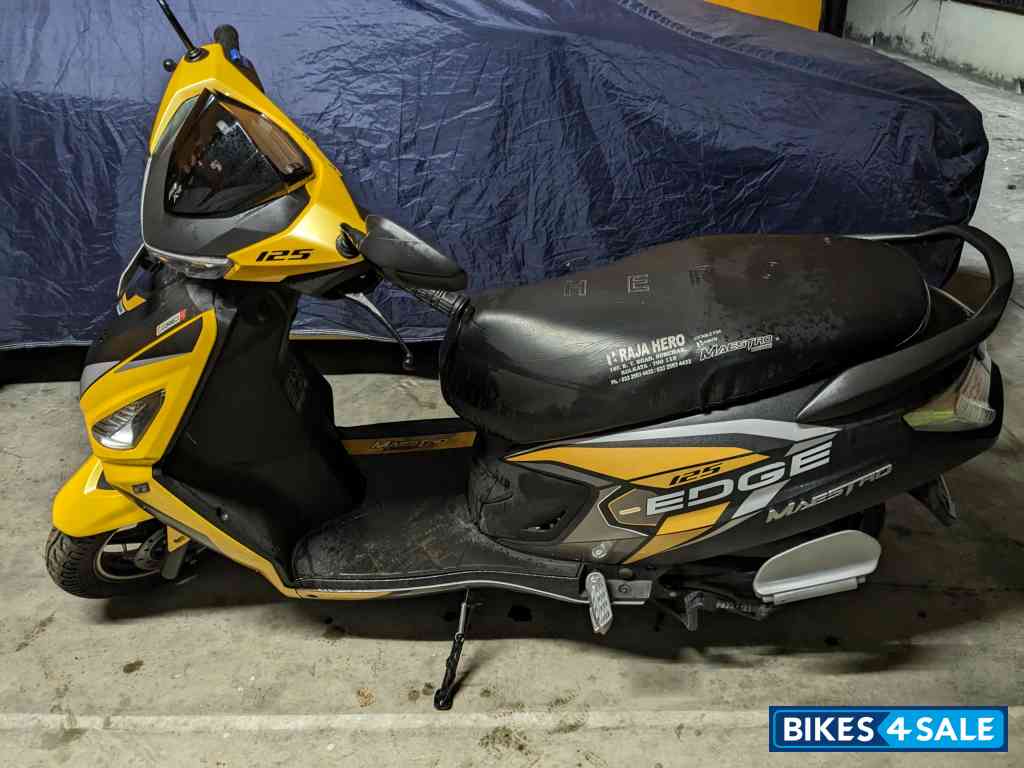 Prismatic Yellow Hero Maestro Edge 125 BS6