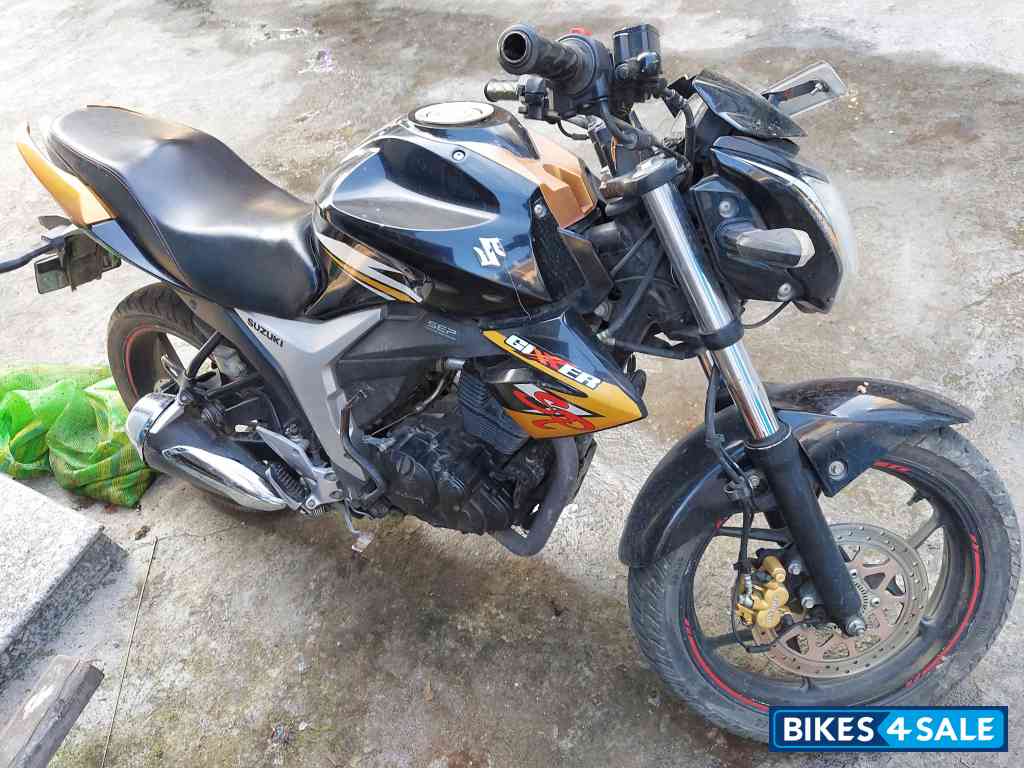 Suzuki Gixxer ABS