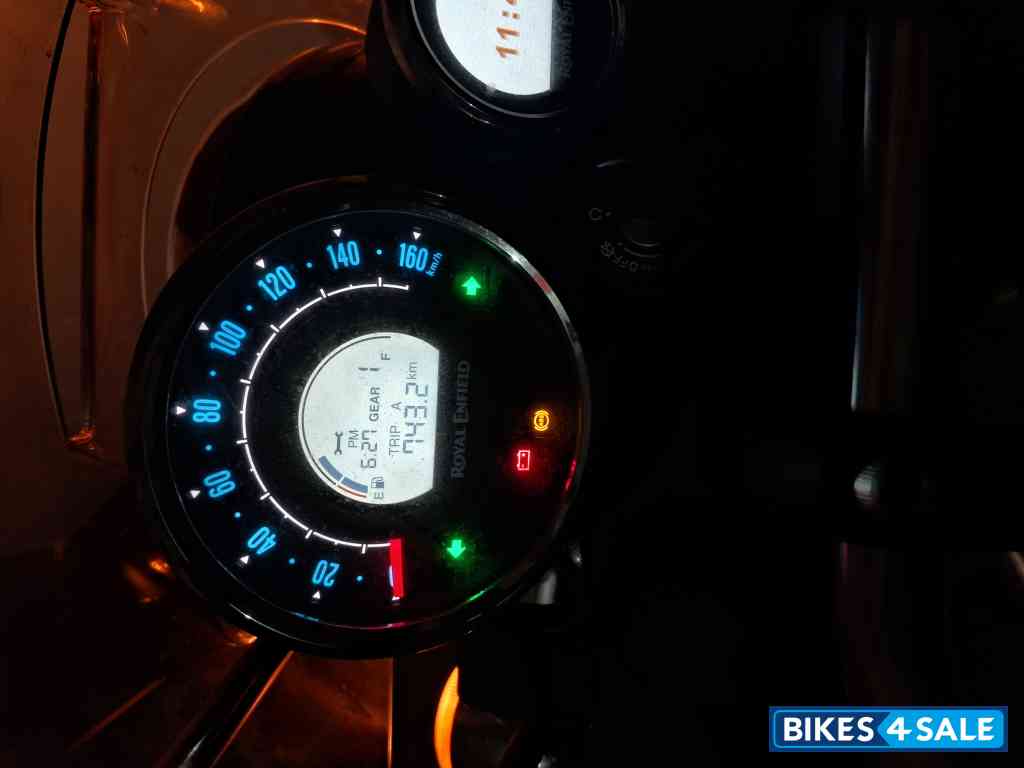 Royal Enfield Meteor 350 Supernova